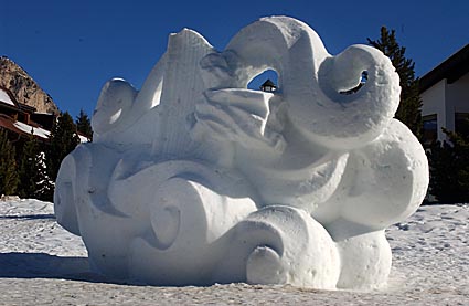 scultura di ghiaccio